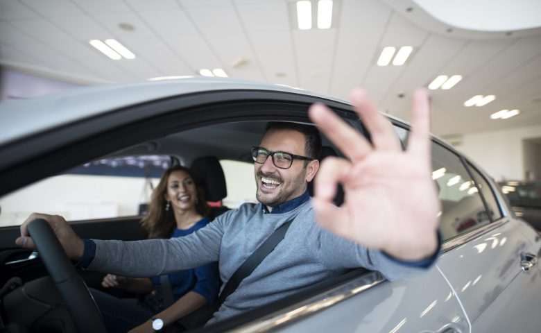 Top Reasons To Choose An Automatic Driving Instructor To Pass The Test